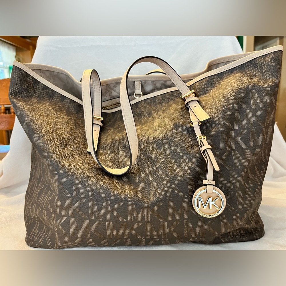 Michael Kors Signature Brown and Cream Tote